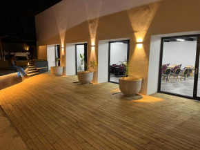 Nkanhi Centro de Conferências e Hotel